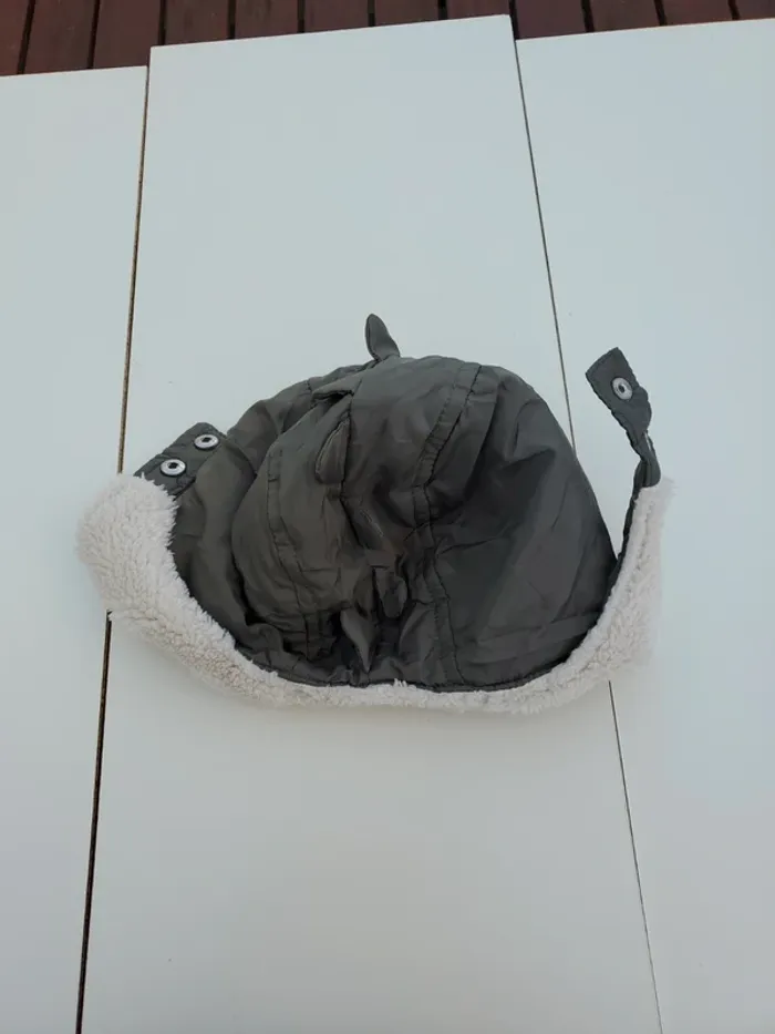 Bonnet - photo numéro 2