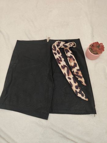 Jupe en cuir femme ceinture léopard