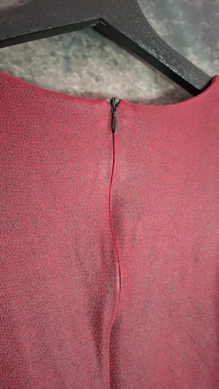Robe douce bordeaux effet peau reptile - photo numéro 9