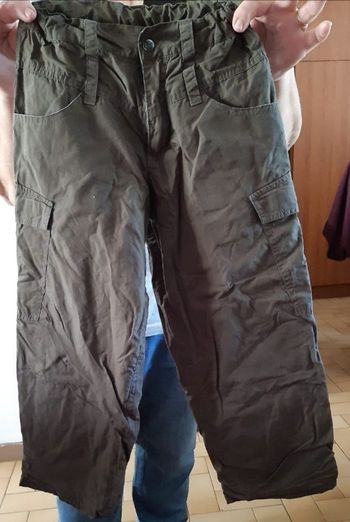 Pantalon kaki taille 8ans  de marque tout compte fait