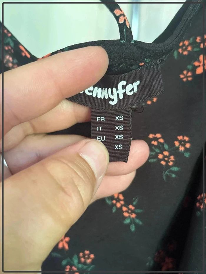 Très jolie top fleurie taille 34 marque Jennyfer * - photo numéro 4