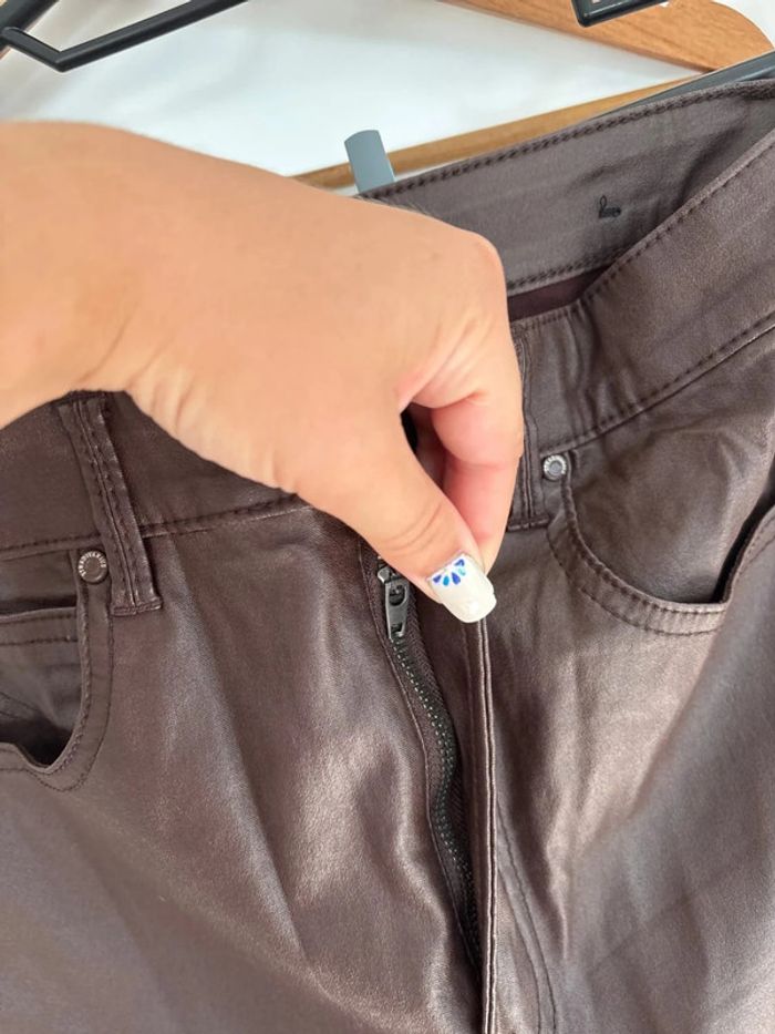 Pantalon skinny simili cuir Marron Stradivarius taille 38 - photo numéro 4