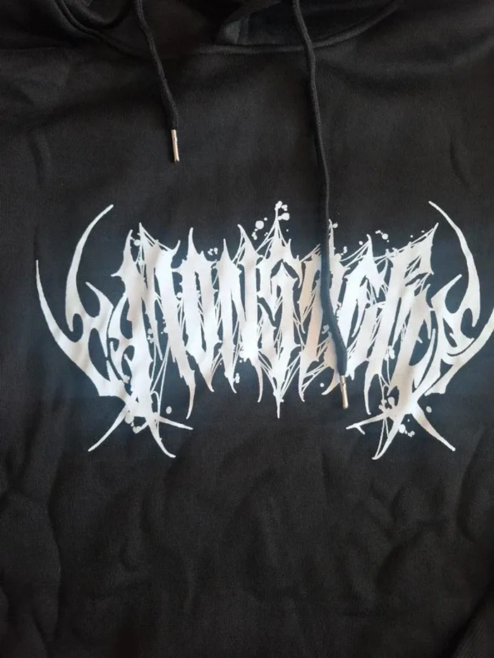 Sweat a capuche gothique taille XL - photo numéro 3