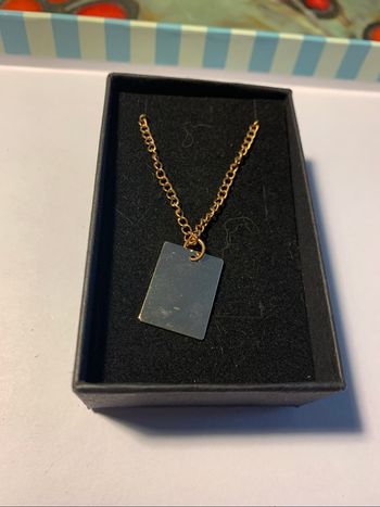 Médaille à graver + chaîne