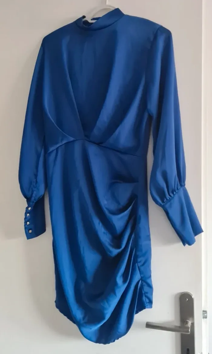 Robe en satin