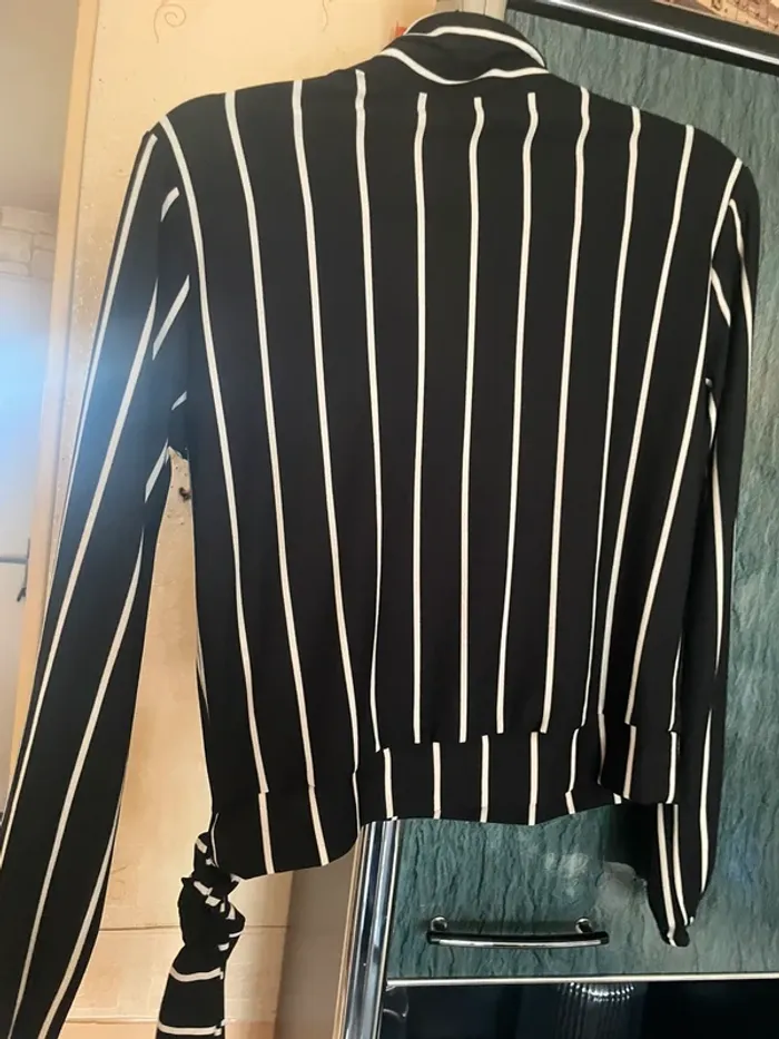 Blouse courte - photo numéro 5