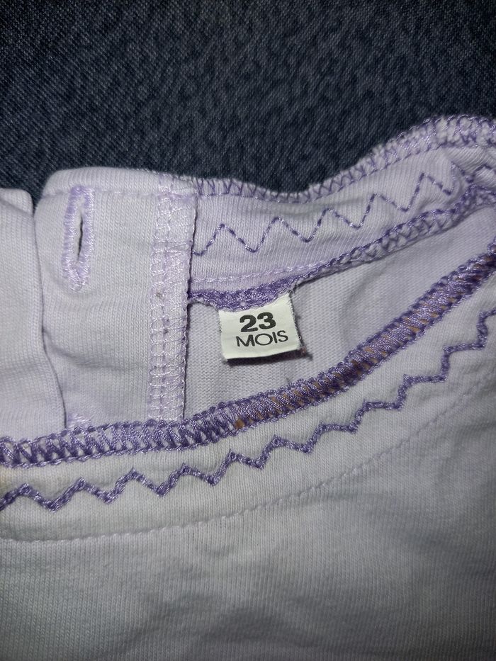 Tee-shirt manches longues en 23 mois - photo numéro 4