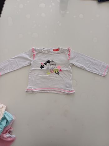 Tee shirt taille 24 mois. Neuf