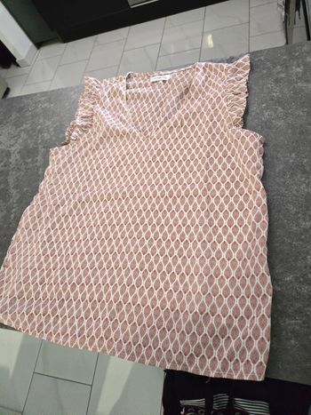 Tee shirt