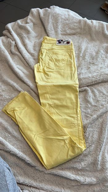 Jean jaune T25