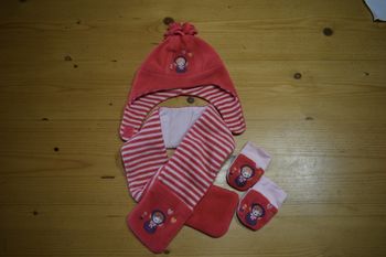 ensemble bonnet écharpe moufles