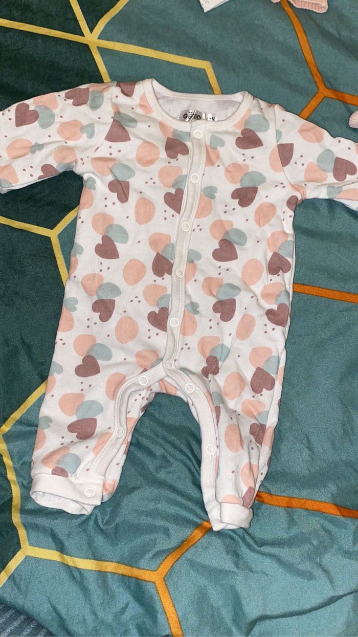 Lot pyjama - photo numéro 4