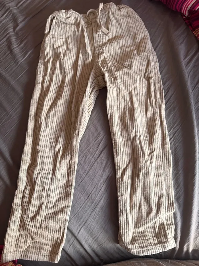 Tape à l’œil pantalon velours 122