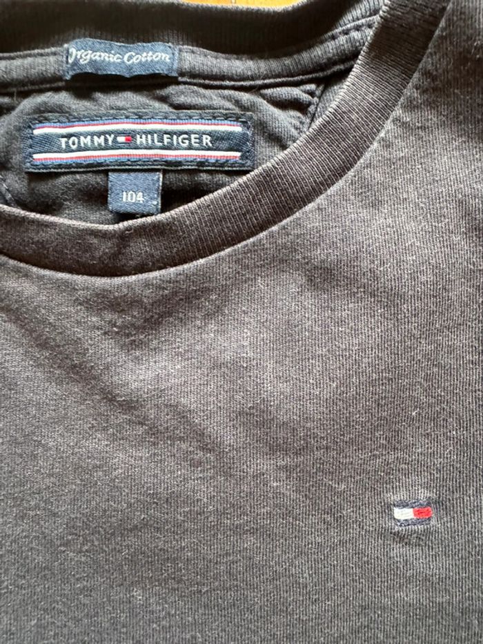Teeshirt Hilfiger - photo numéro 2
