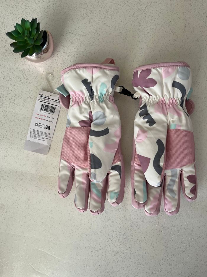 Gant neuve - photo numéro 2