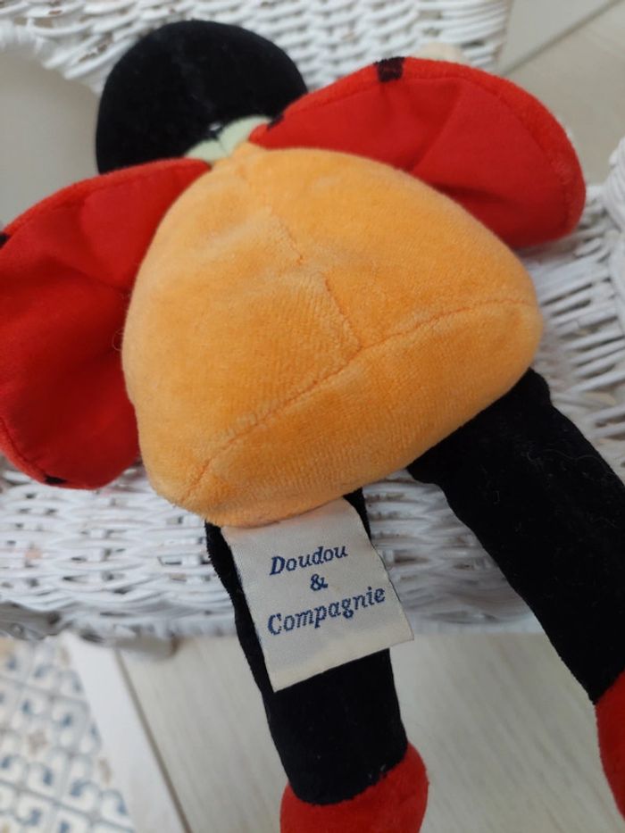 Doudou et compagnie - peluche coccinelle coccidoux - photo numéro 3