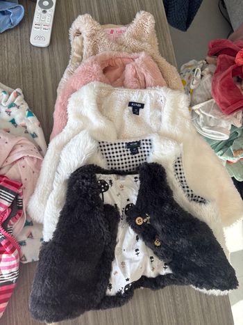 Lot - 5 Veste sans manches   6 mois