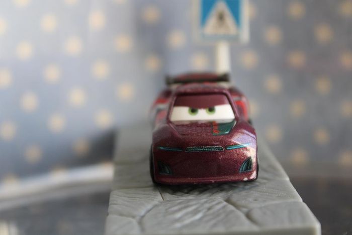 Disney Pixar cars mini racer Aaron clocker - photo numéro 8