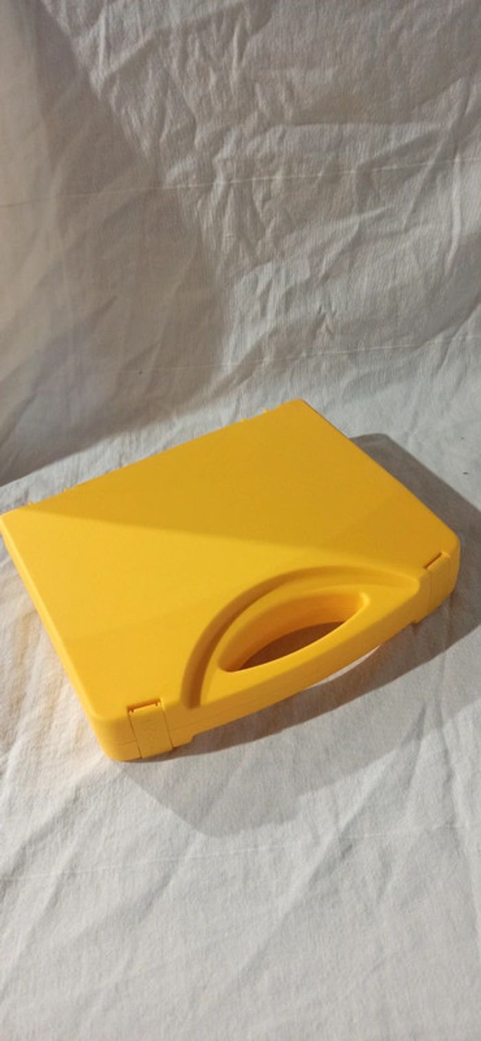 Valisette jaune playmobil - photo numéro 2