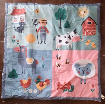 Tapis d'éveil 100x100