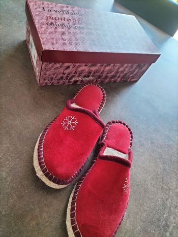 Pantoufle 40  neuve