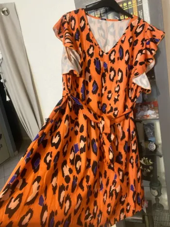 superbe robe été Emery Rose 52 neuve