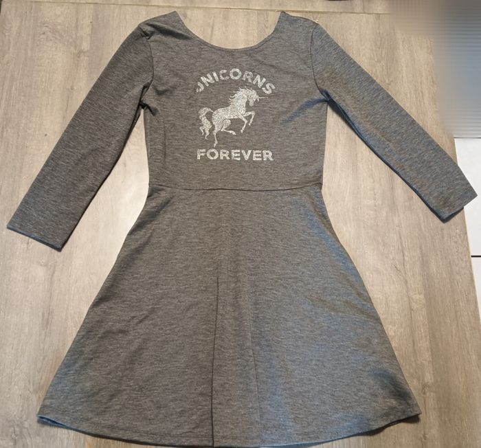 Lot robe 14 ans - photo numéro 2