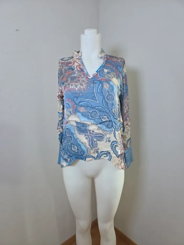 Blouse 🌸 M