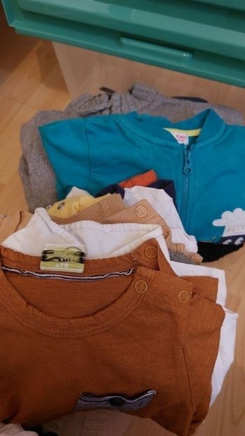 Lot vêtements 6 mois