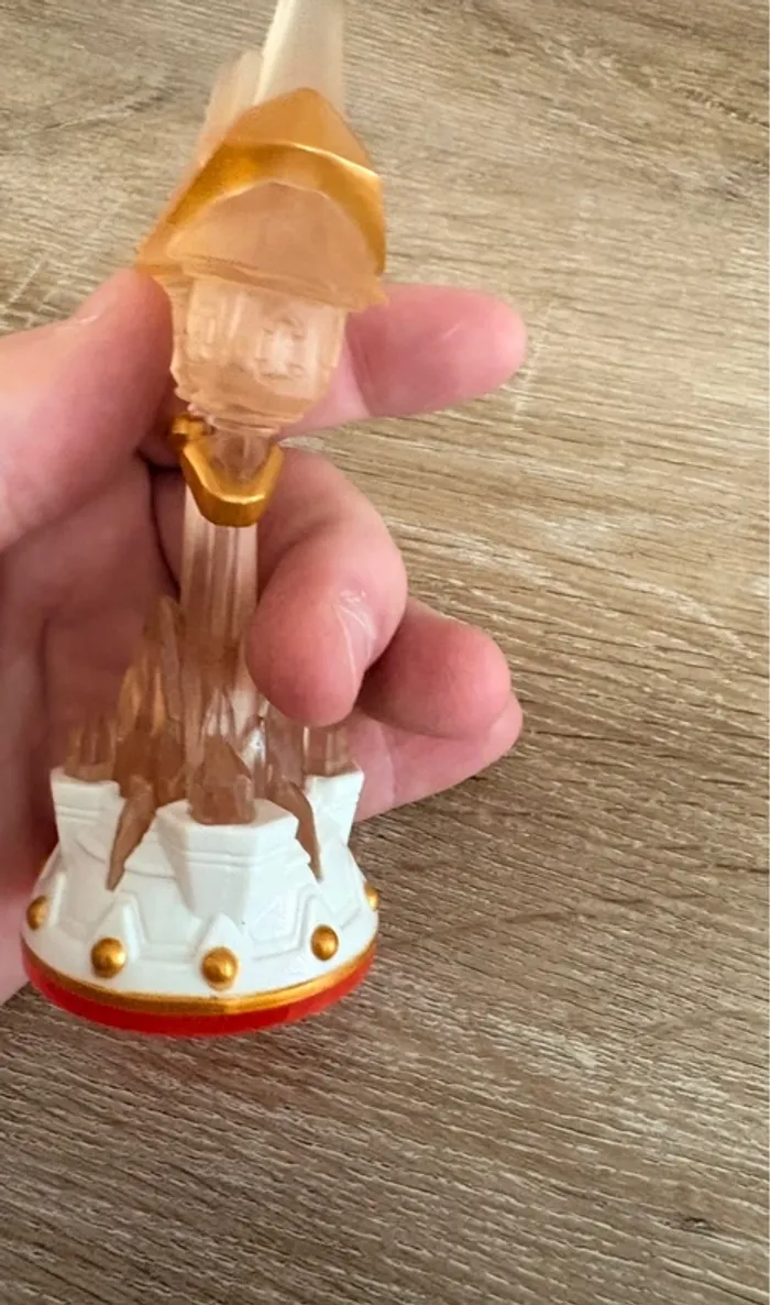 Figurine skylanders trap team sunscraper spire - photo numéro 2
