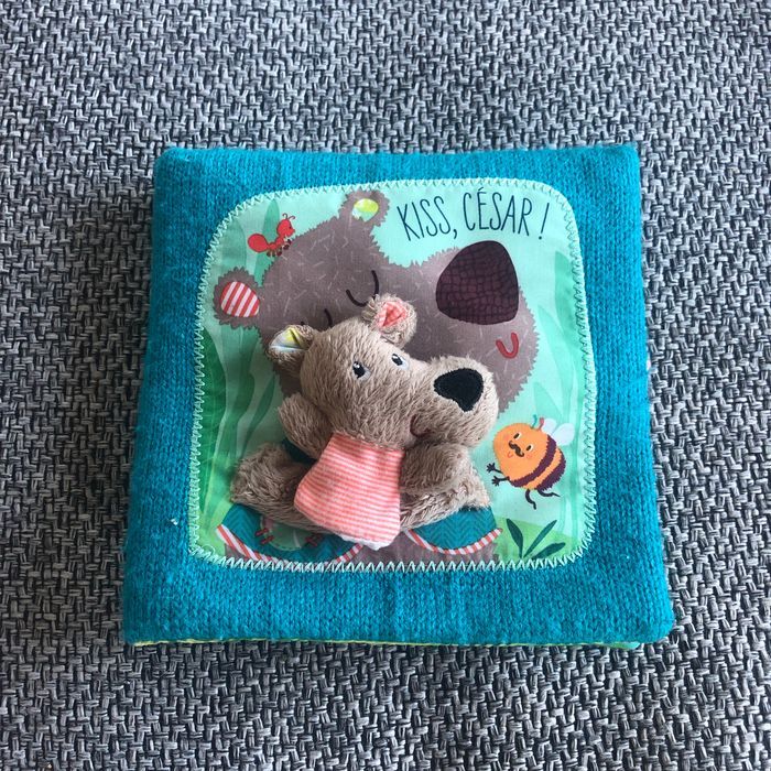 Livre kiss César - Lilliputiens