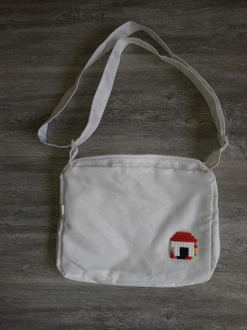 sac blanc bandoulière à fermeture éclaire