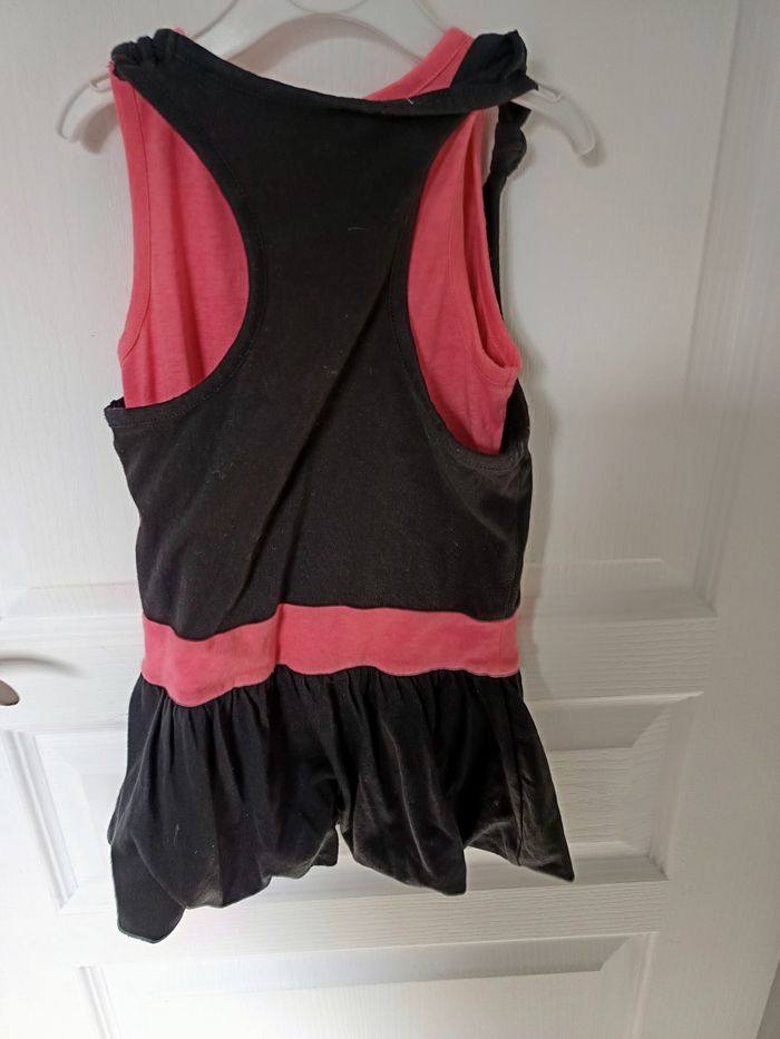 Robe 3 ans en très bon état - photo numéro 2