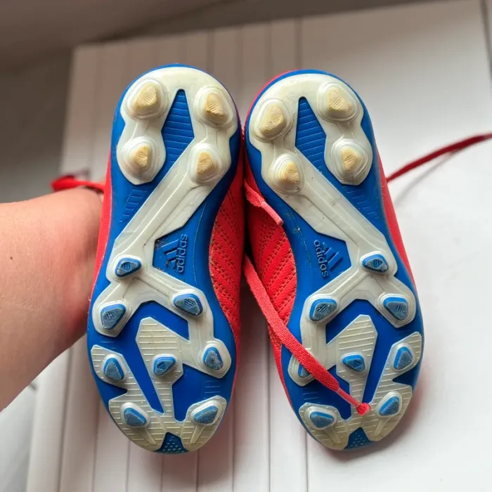 Chaussures a crampons - photo numéro 3