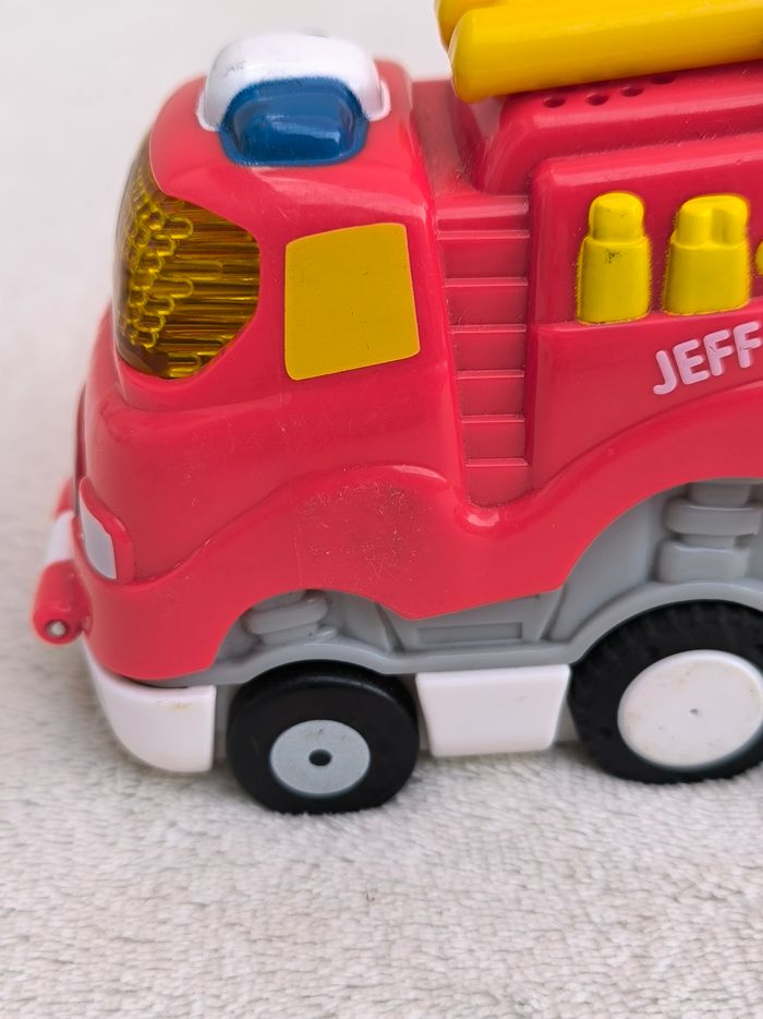 Tut Tut Jeff - photo numéro 6