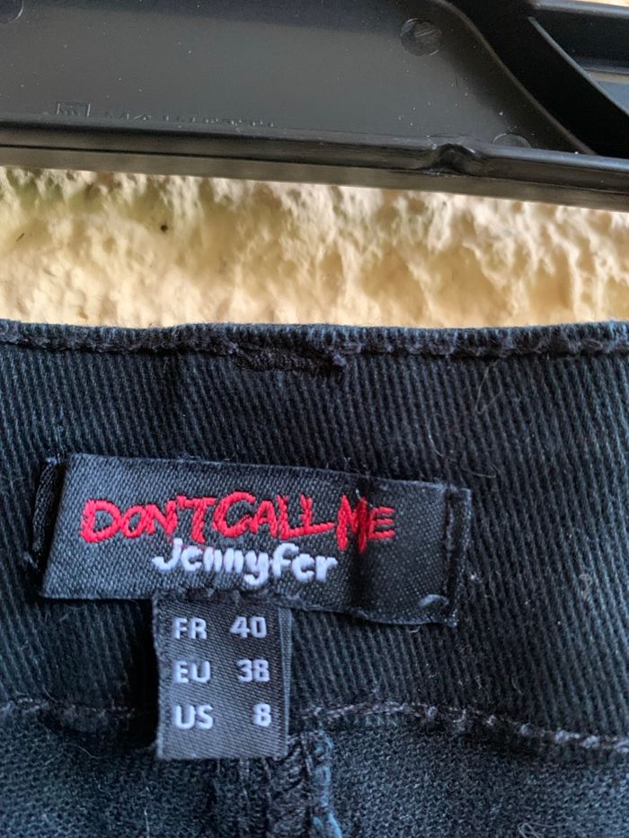 Mini jupe noire Jennyfer taille 40 - photo numéro 3