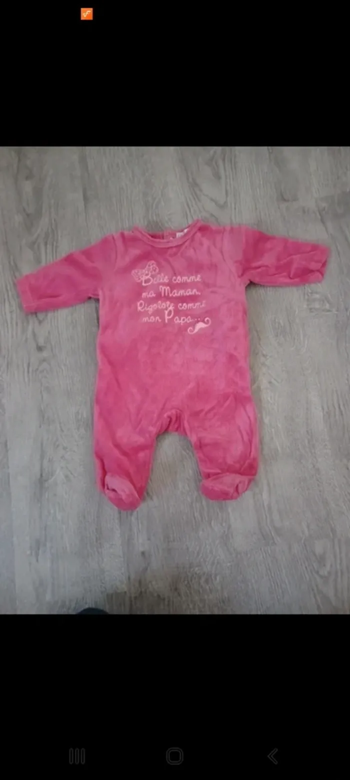 7 pyjamas 1 mois - photo numéro 4