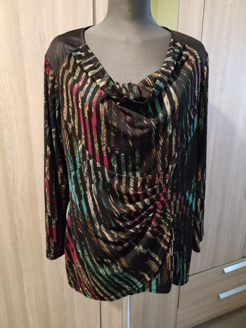 Blouse manches longues taille 50 /52 