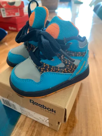 Reebok pump taille 17