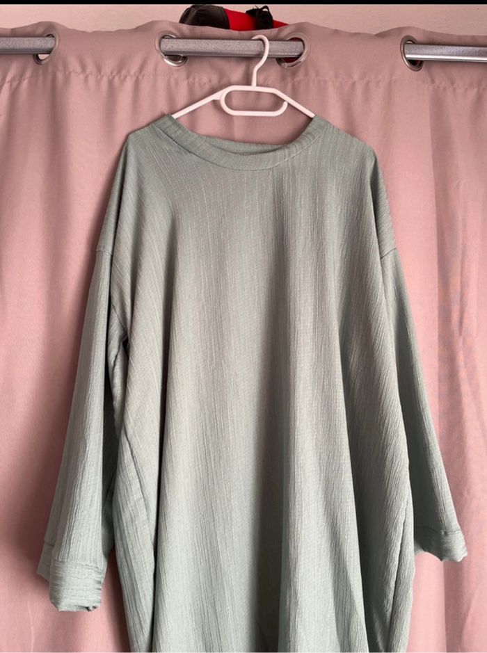 Abaya vert d’eau