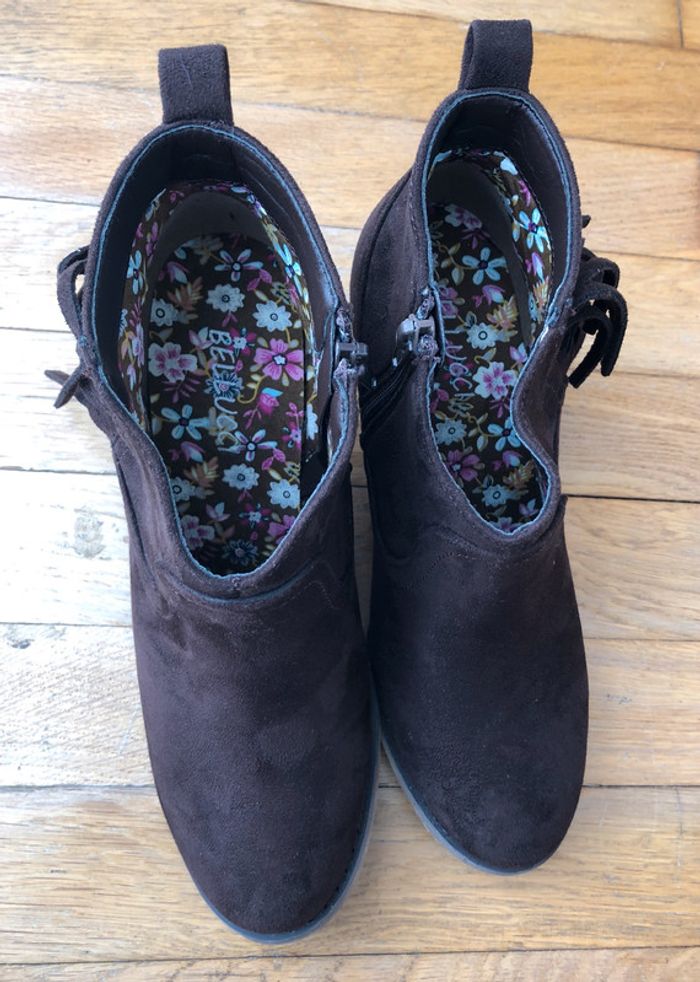 Bottines en suédine marron à franges pointure 38 - photo numéro 3