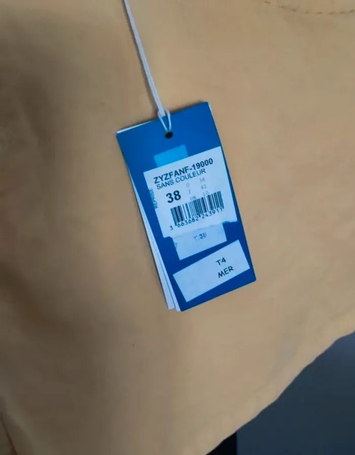 Short TBS taille 38 - photo numéro 4