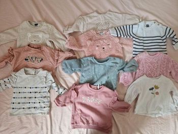 Lot pull 9 mois