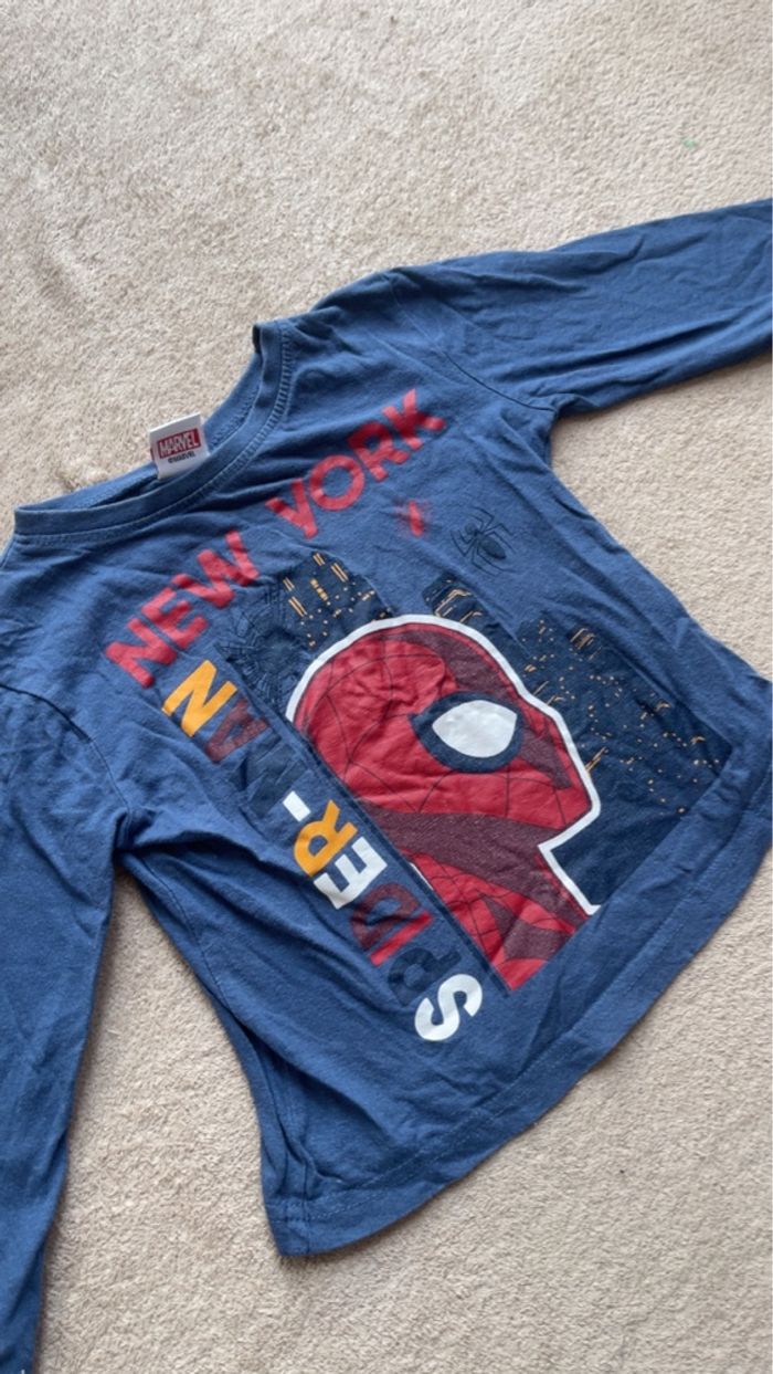 Pull léger 3ans - photo numéro 2