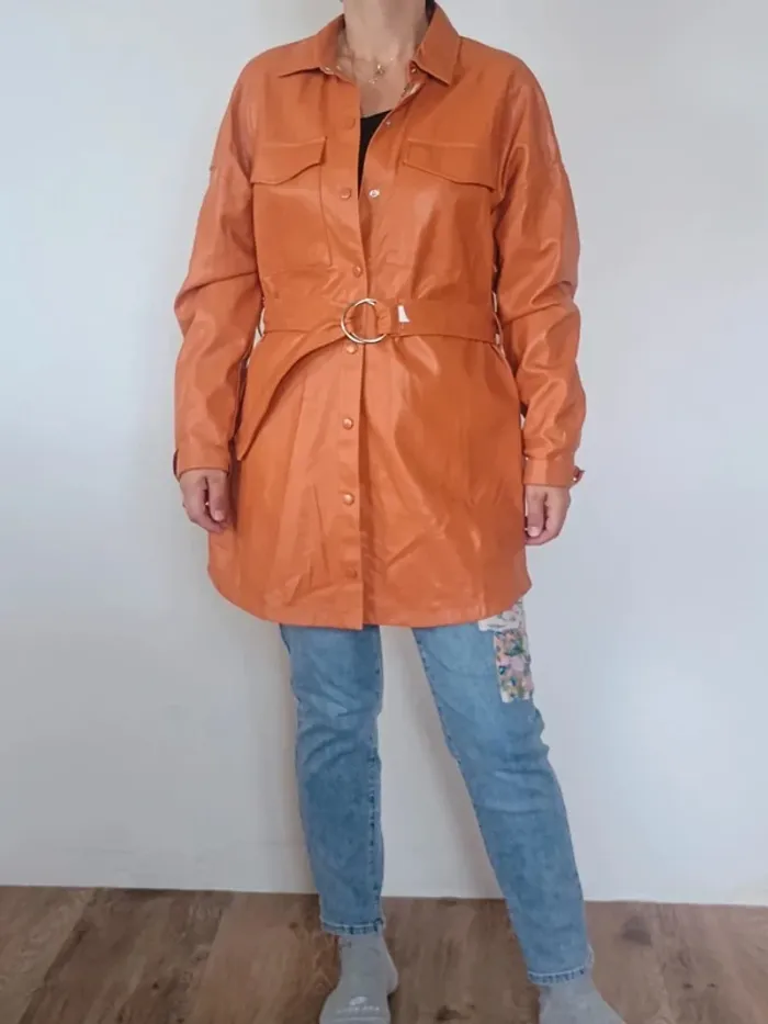 veste 3/4 facon cuir Bershka M