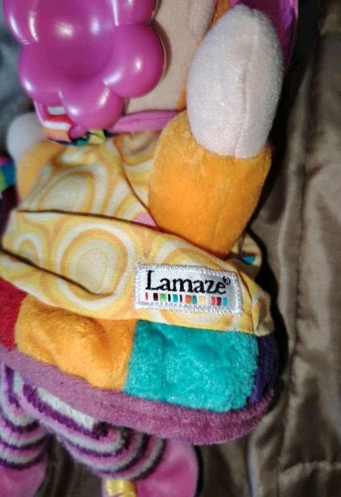 Poupée Lamaze peluche Émilie mon amie - photo numéro 2