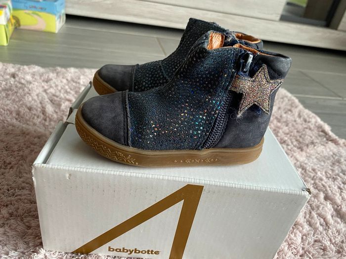 Bottines Babybotte taille 22 - photo numéro 2
