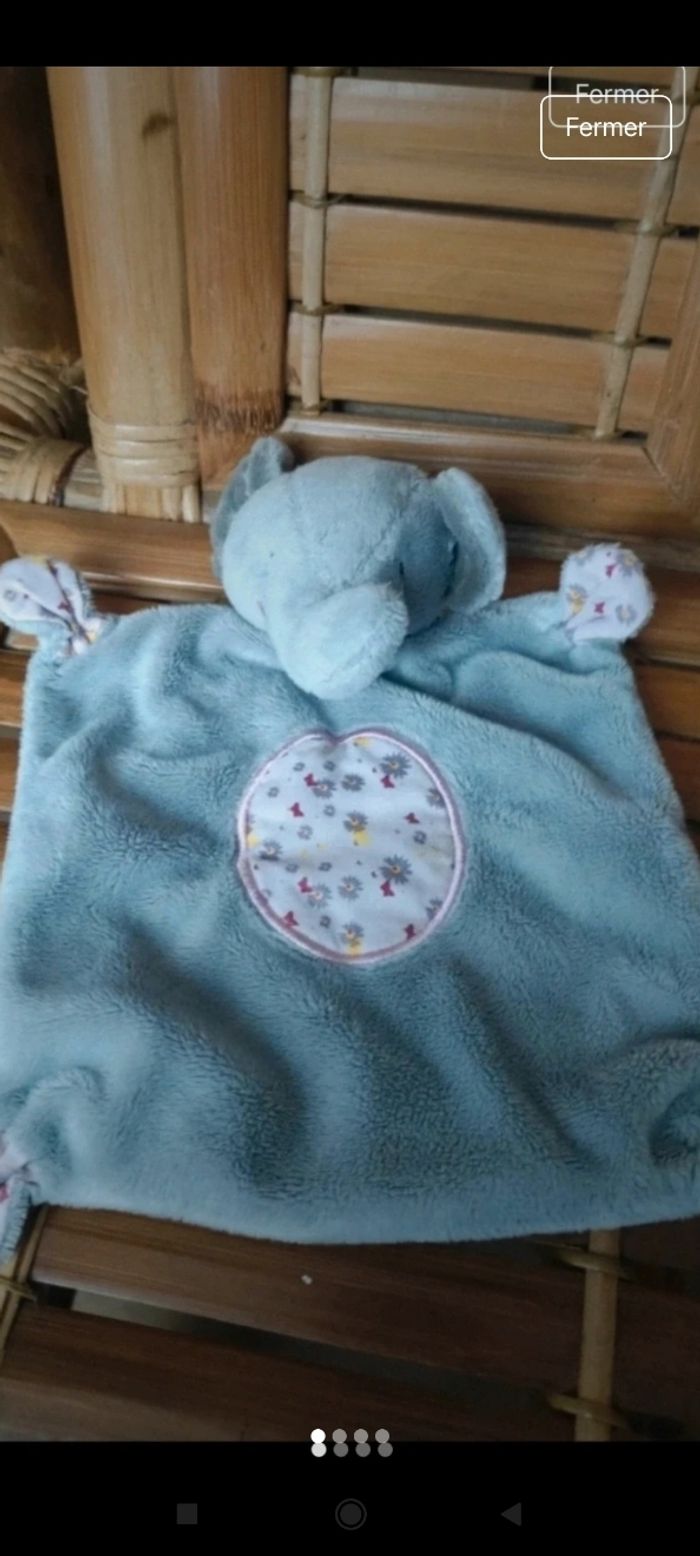 Très beau doudou bébé p2 - photo numéro 2