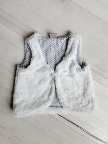 Vêtement bébé fille gilet moumoute veste sans manche Boîte à Malices 18 mois