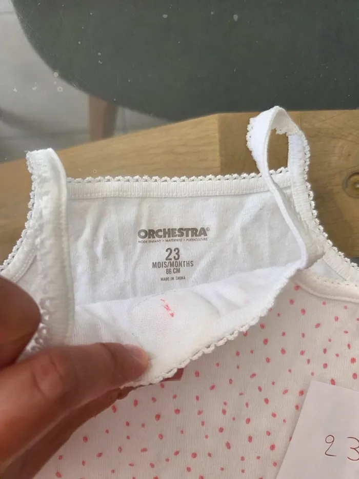 Body bretelles taille 23 mois - photo numéro 3